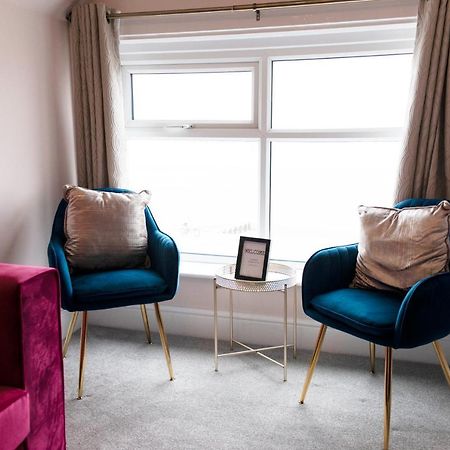 Charles Alexander Short Stay - Highcliffe Apartments Cleveleys Esterno foto