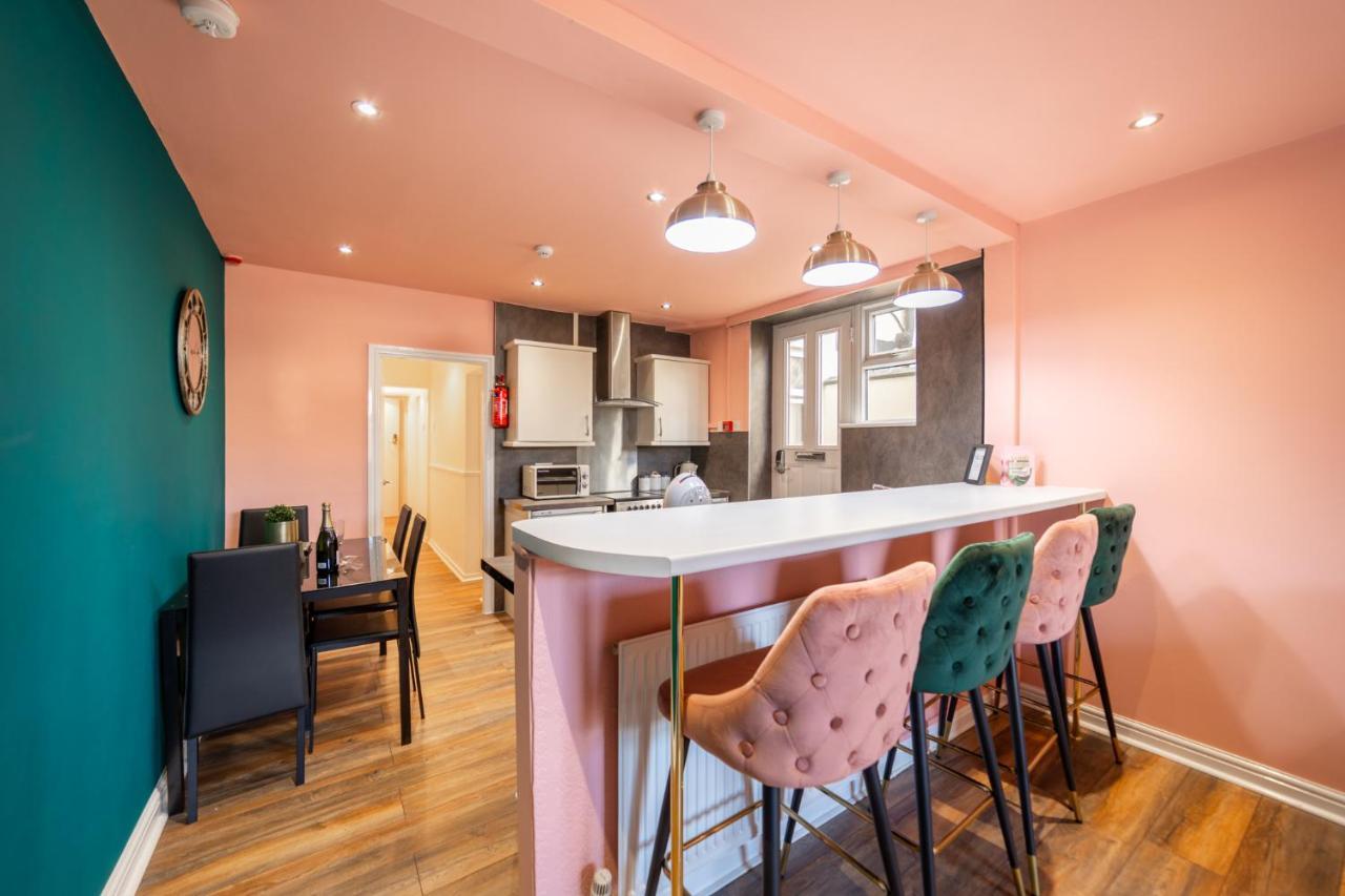 Charles Alexander Short Stay - Highcliffe Apartments Cleveleys Esterno foto