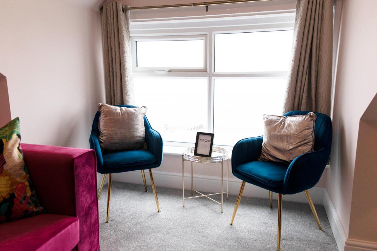 Charles Alexander Short Stay - Highcliffe Apartments Cleveleys Esterno foto