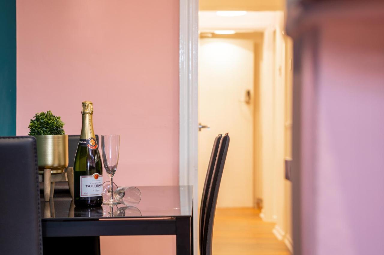 Charles Alexander Short Stay - Highcliffe Apartments Cleveleys Esterno foto
